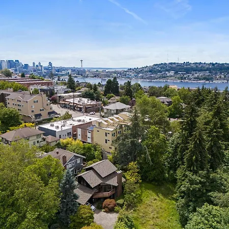Caphill Charm Villa